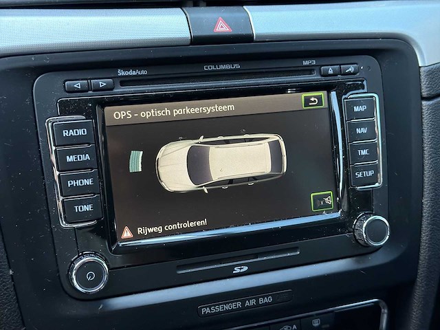 Skoda superb combi business line 1.8 tsi | 48-tbg-6 i - afbeelding 11 van  26