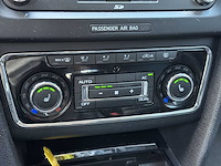Skoda superb combi business line 1.8 tsi | 48-tbg-6 i - afbeelding 13 van  26