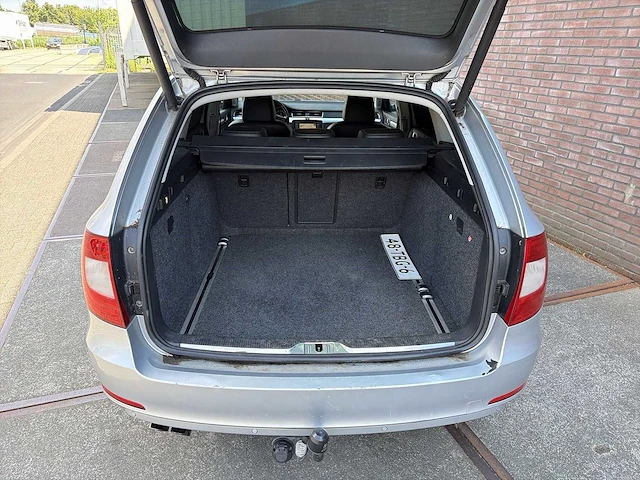 Skoda superb combi business line 1.8 tsi | 48-tbg-6 i - afbeelding 20 van  36