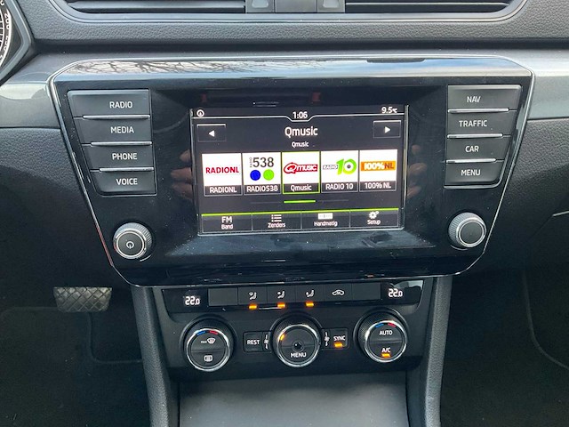 Skoda superb personenauto - afbeelding 6 van  37