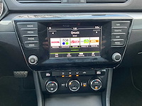 Skoda superb personenauto - afbeelding 6 van  37
