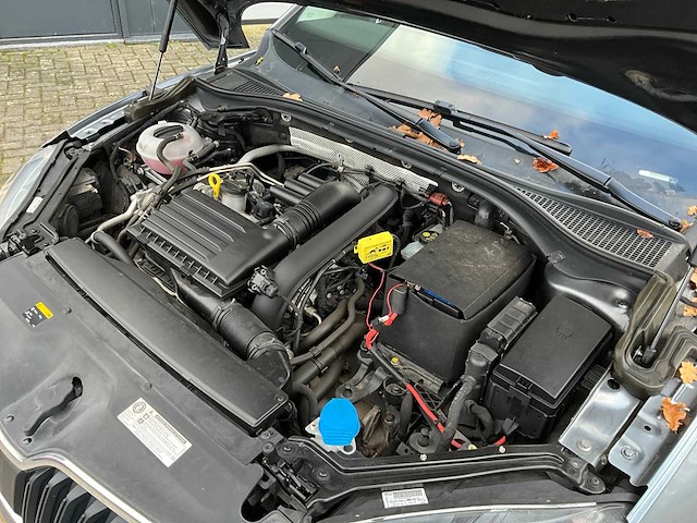 Skoda superb personenauto - afbeelding 20 van  37