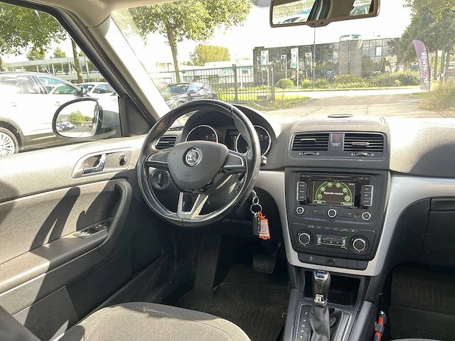 Škoda yeti 1.2 tsi ambition | 5-txp-63 - afbeelding 3 van  25