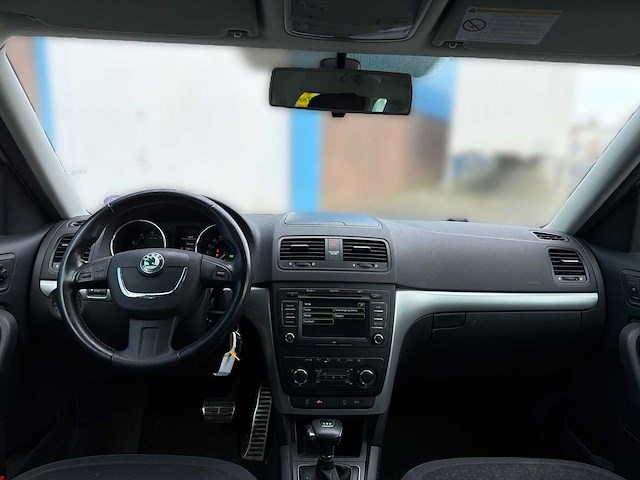 Skoda yeti 1.2 tsi elegance 2011 | 47-pbr-2 - afbeelding 15 van  24