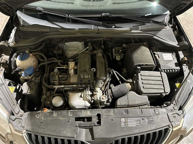 Skoda yeti 1.2 tsi tour 105pk 2013 (origineel-nl), 01-zjx-8 - afbeelding 34 van  48