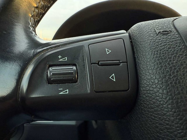 Skoda yeti 1.2 tsi tour, 11-szn-2 - afbeelding 18 van  22