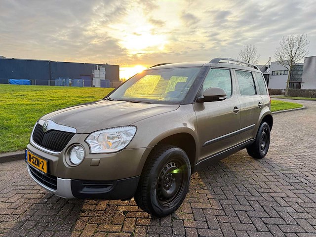 Skoda yeti 1.2 tsi tour, 11-szn-2 - afbeelding 1 van  22