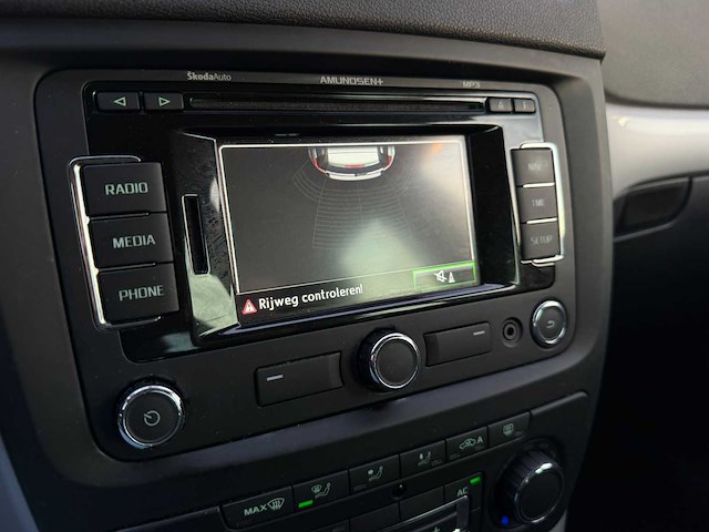 Skoda yeti 1.2 tsi tour, 11-szn-2 - afbeelding 5 van  22