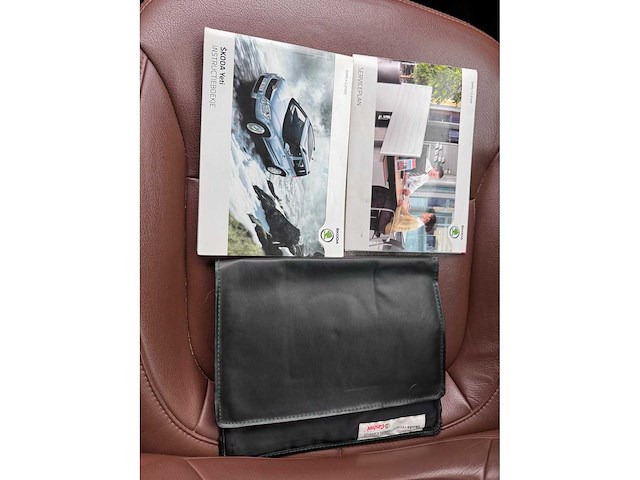 Skoda yeti 1.4 tsi elegance; 84-rvr-8 - afbeelding 8 van  16