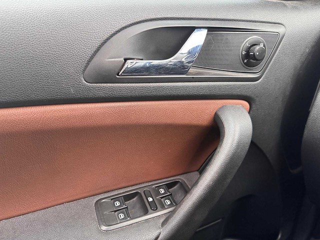 Skoda yeti 1.4 tsi elegance; 84-rvr-8 - afbeelding 3 van  16