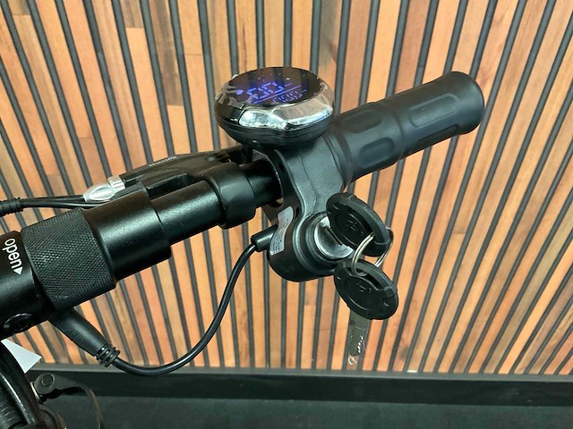 Skotero bonsa elektrische step - afbeelding 2 van  13