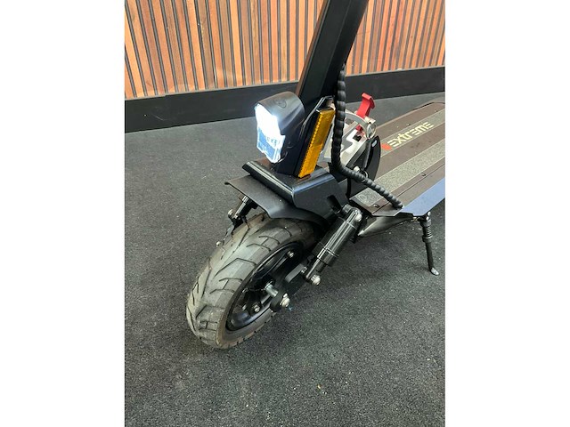 Skotero extreme elektrische step - afbeelding 6 van  10