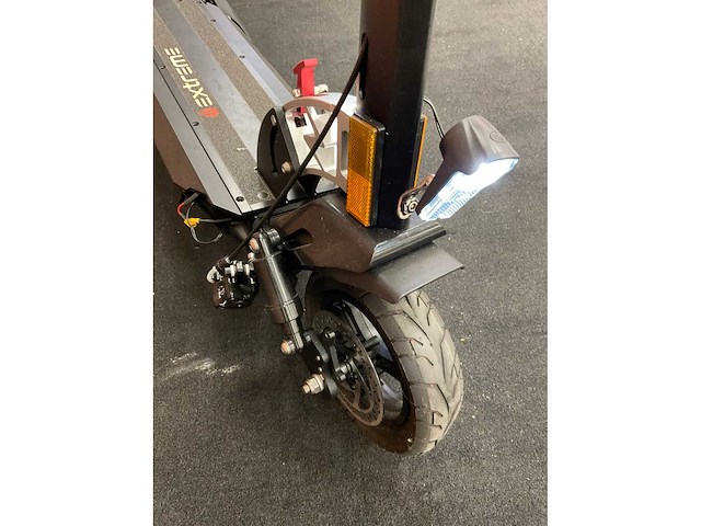 Skotero extreme elektrische step - afbeelding 7 van  10