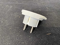 Skross world to europe reisadapter (3x) - afbeelding 3 van  4