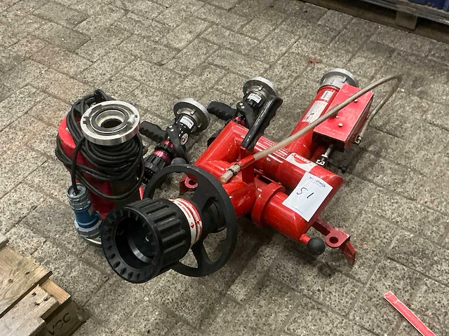 Skum brandweermateriaal - afbeelding 2 van  5