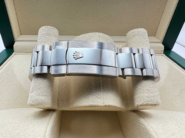 Sky-dweller 336934 | blue dial | unworn | 2026 | full set - afbeelding 10 van  12