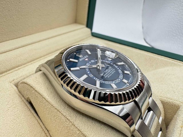 Sky-dweller 336934 | blue dial | unworn | 2026 | full set - afbeelding 7 van  12