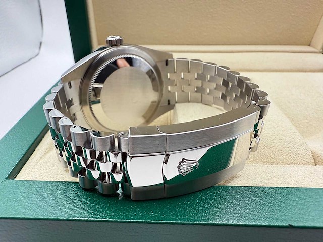 Sky-dweller | 336934 | green dial | jubilee | unworn | 2026 - afbeelding 10 van  12