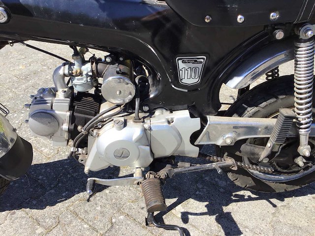 Sky team - ed6 - motorfiets - afbeelding 2 van  17