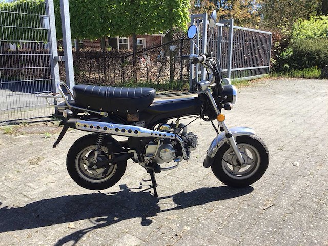 Sky team - ed6 - motorfiets - afbeelding 14 van  17