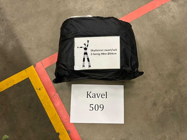 Skydancer zwart wit 2 benig - afbeelding 3 van  3