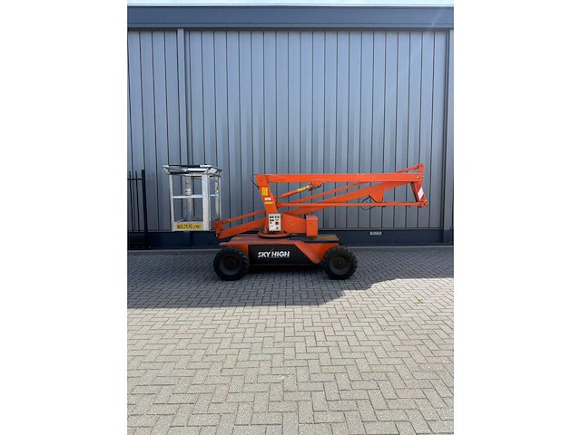 Skyhigh atb 245 luchtwerken platforms - afbeelding 1 van  8