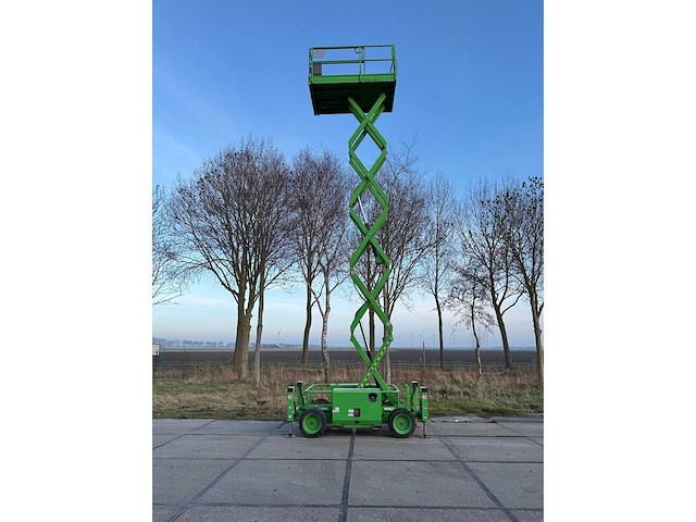 Skyjack - sj 6832 rt - aerial work platforms - 2016 - afbeelding 2 van  23