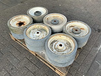 Skyjack hoogwerker wielen (12x) - afbeelding 1 van  4