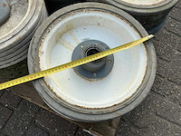 Skyjack hoogwerker wielen (12x) - afbeelding 4 van  4