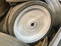 Skyjack partij hoogwerkerwielen - afbeelding 5 van  6
