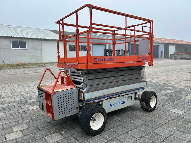 Skyjack sj 6832 hoogwerker - afbeelding 3 van  8