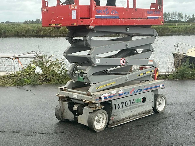 Skyjack sj3219 hoogwerker - afbeelding 9 van  10