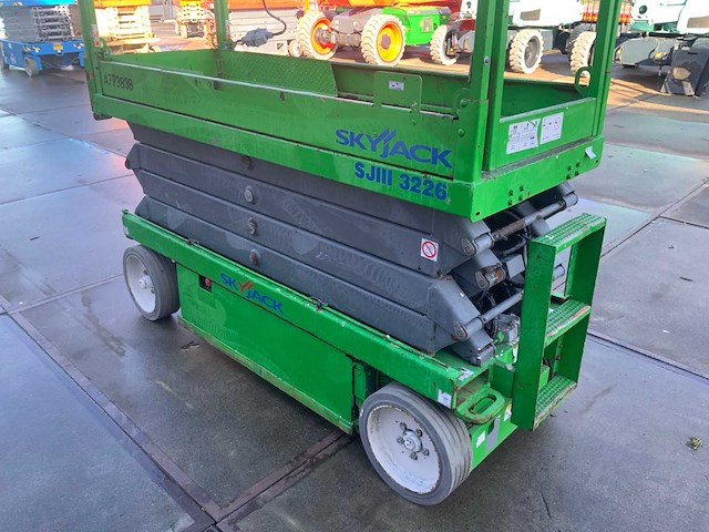 Skyjack sjiii 3226 schaarhoogwerker - afbeelding 3 van  21