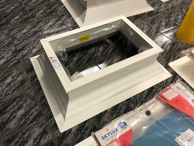 Skylux - lichtkoepel met opstand - dakmateriaal - afbeelding 3 van  4
