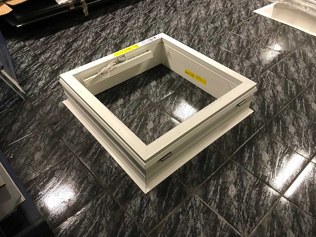 Skylux elektrische dakopstand met lichtkoepel 800x800mm - afbeelding 8 van  12