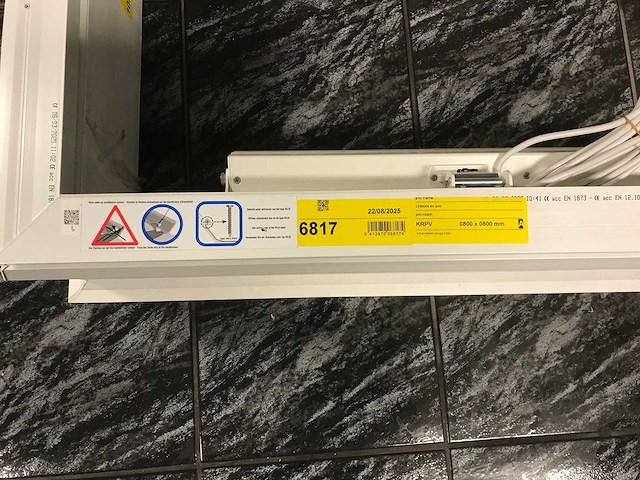 Skylux elektrische dakopstand met lichtkoepel 800x800mm - afbeelding 11 van  12