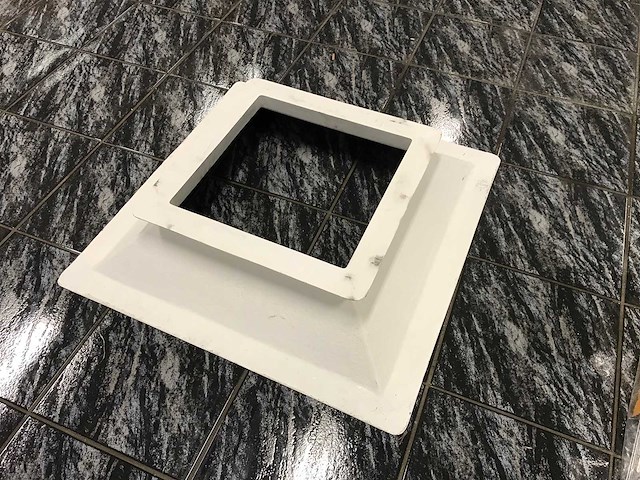 Skylux lichtkoepel met opstand – 40 × 40 cm - afbeelding 4 van  5