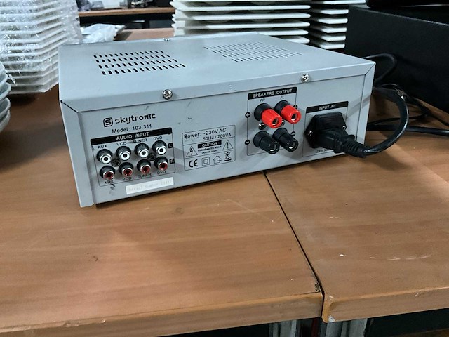 Skytronic 103.311 versterker - afbeelding 4 van  5