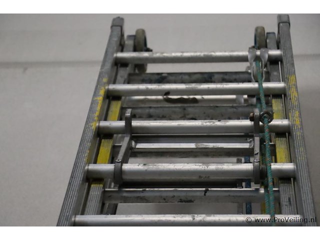 Skyworks schuifladder/trekladder met touw 2x20 sporten - afbeelding 5 van  6