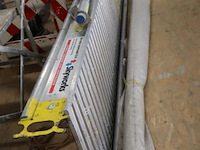 Skyworks sky-deck loopbrug - afbeelding 1 van  9