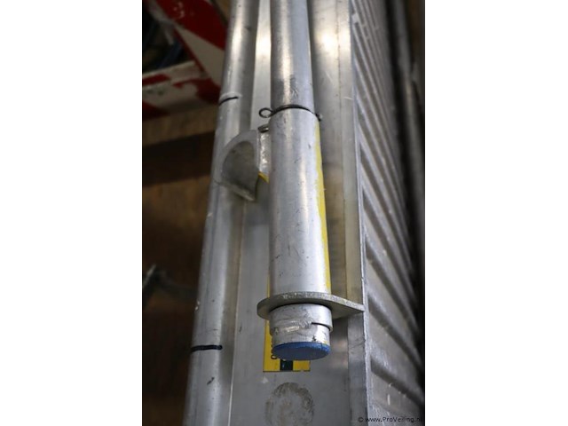 Skyworks sky-deck loopbrug - afbeelding 5 van  9