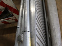 Skyworks sky-deck loopbrug - afbeelding 6 van  9