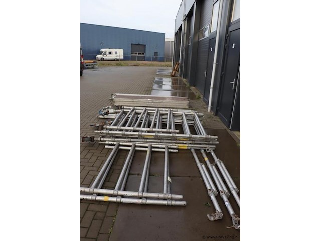 Skyworks steiger - compleet - afbeelding 1 van  16