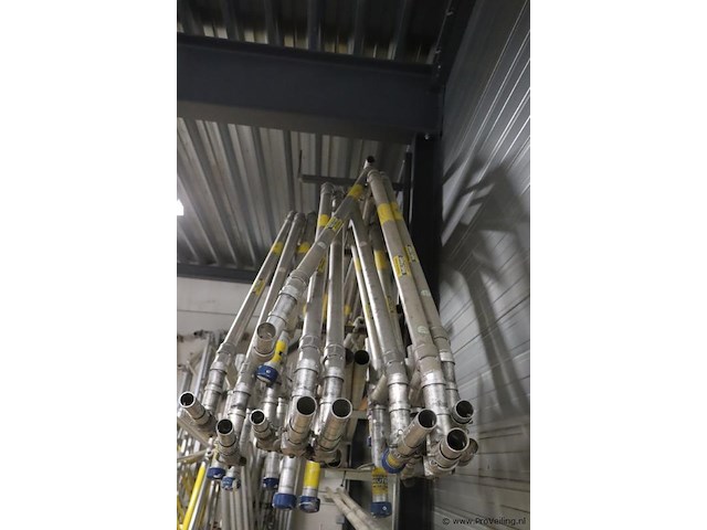 Skyworks steiger en doorwerktent/regenschermen - afbeelding 4 van  11