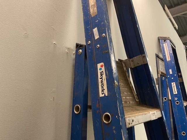 Skyworks trap - afbeelding 2 van  2