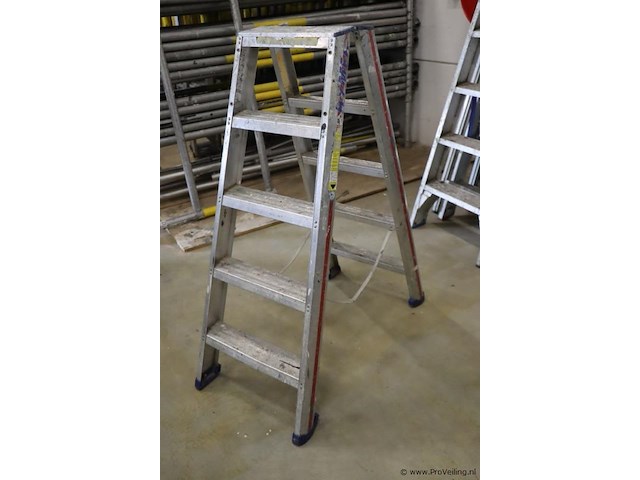 Skyworks trapladder 2x4 sporten - afbeelding 1 van  6