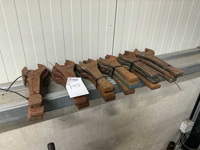 Slag steeksleutels (18x) - afbeelding 1 van  4