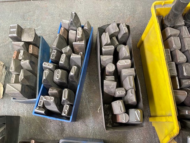 Slagletters en cijfers - afbeelding 2 van  14