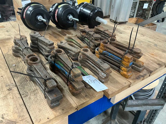 Slagsleutel (60x) - afbeelding 1 van  4