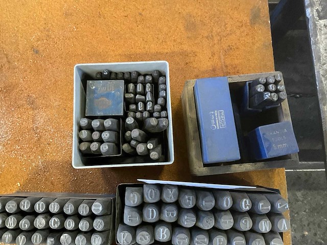 Slagstempels - afbeelding 4 van  5